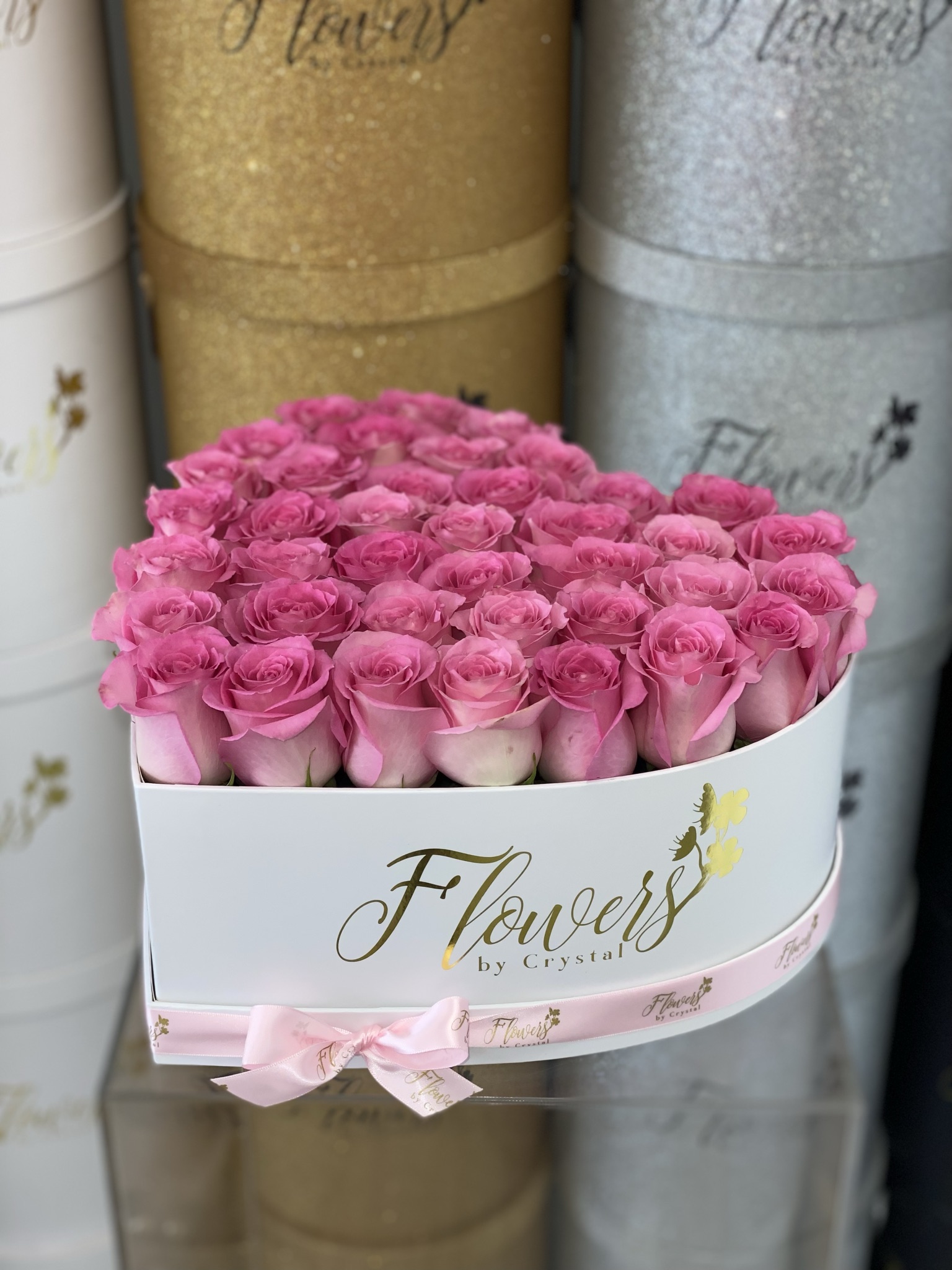 FRESH FLOWER] Pink roses heart box – Blooming Moment Florist