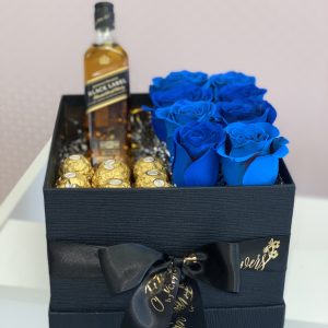 Mini Gentleman's Box with fresh blue roses