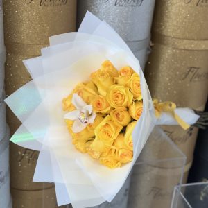 Yellow Bouquet of Roses with Orchid