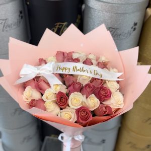 50 White and Pink Rose Bouquet